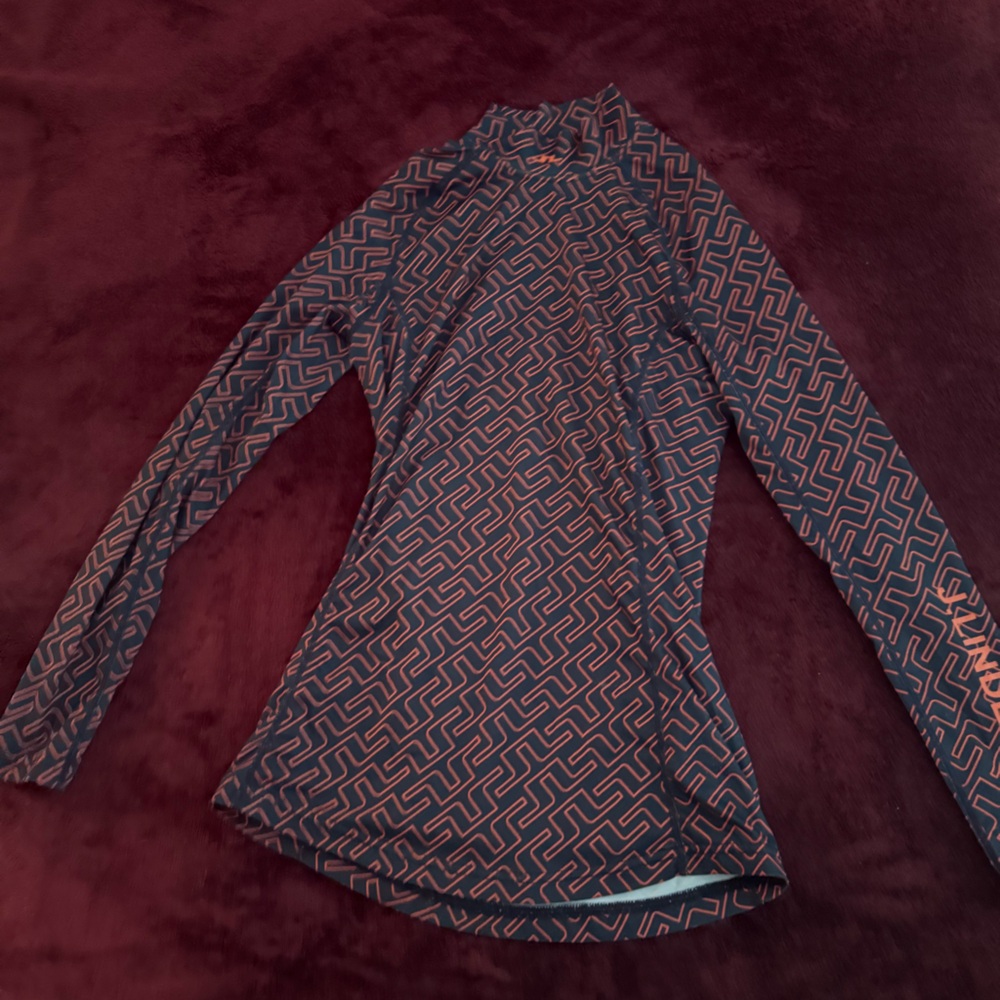 J Lindberg long sleeve golf top